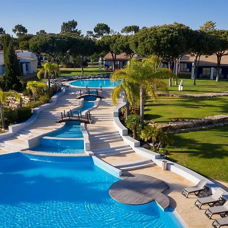 Pestana Vila Sol - Vilamoura Premium Golf Resort Екстер'єр фото The resort's swimming pool