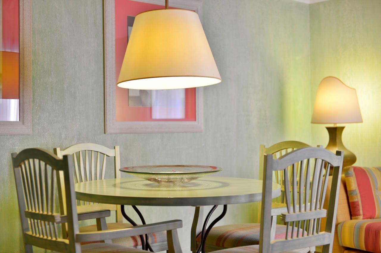 Pestana Vila Sol - Vilamoura Premium Golf Resort Екстер'єр фото A table lamp