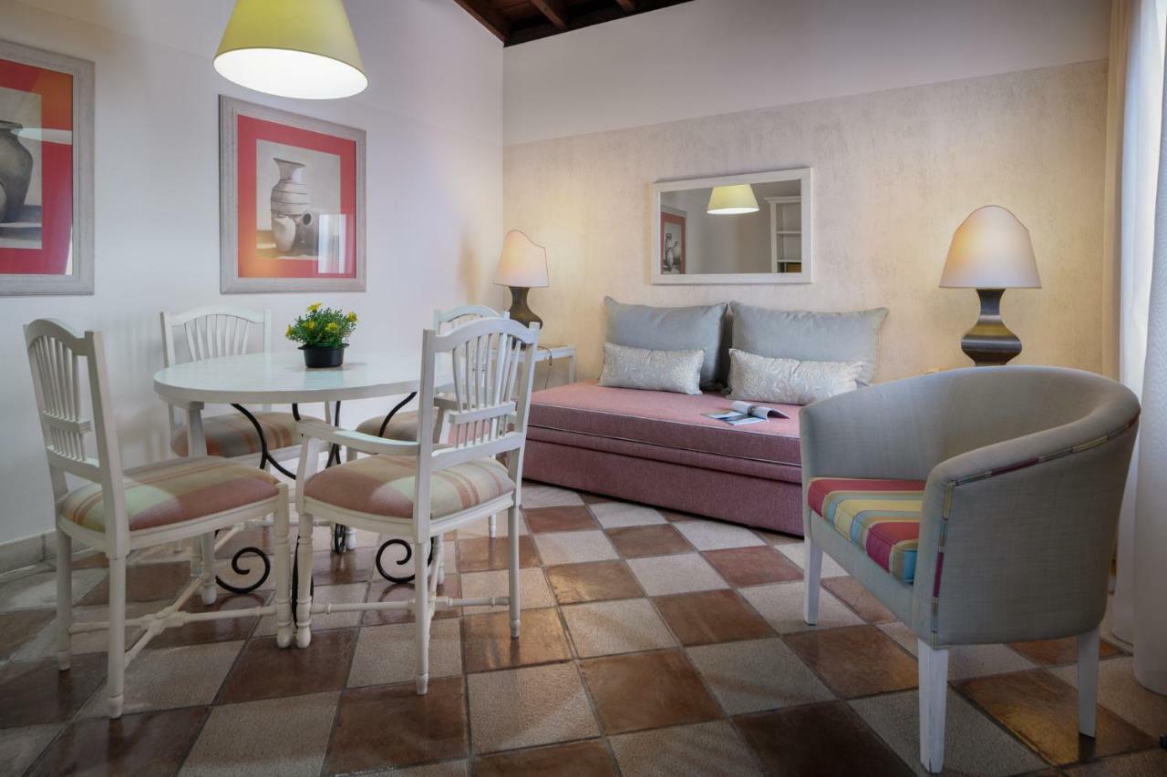 Pestana Vila Sol - Vilamoura Premium Golf Resort Екстер'єр фото A room at the hotel